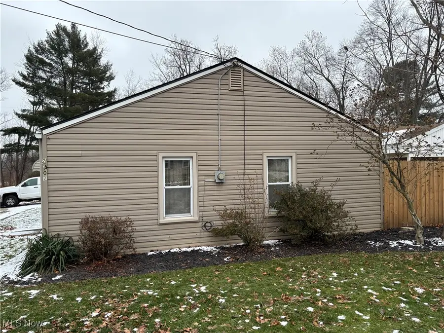 2407 Nesmith Lake Boulevard, Akron, OH 44314 - Image #2