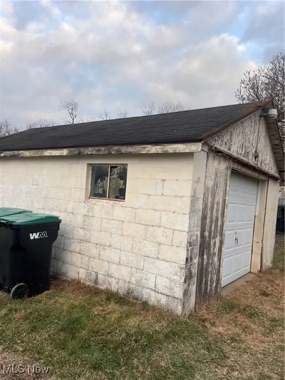 31 Leget Street, Waterford, OH 45786 - Image #3