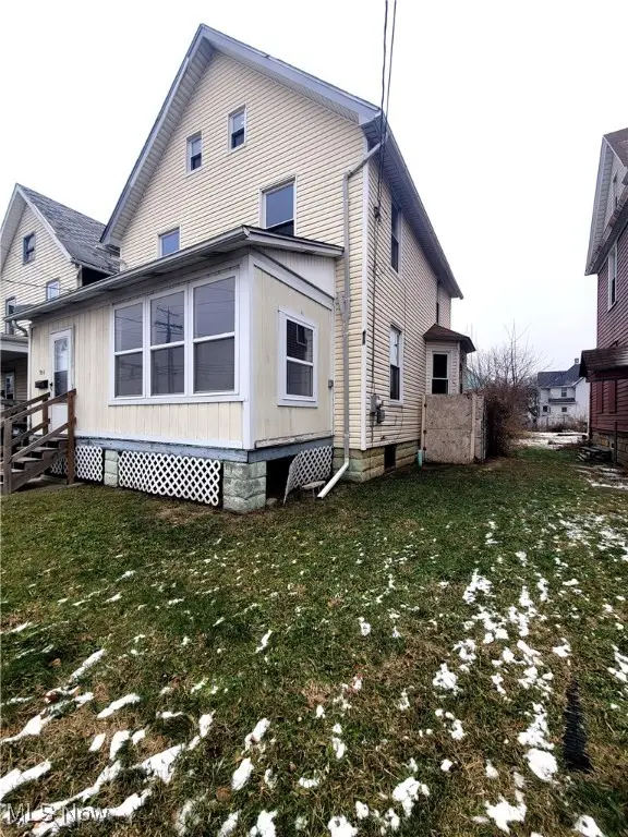 906 Harrison Sw Avenue, Canton, OH 44706 - Image #2