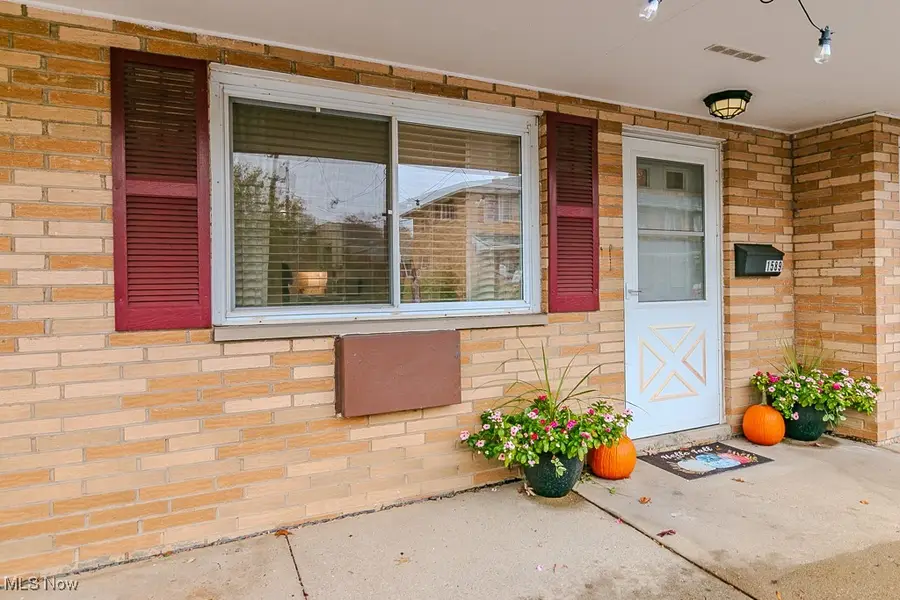 1589 Lee Terrace #F7, Wickliffe, OH 44092 - Image #3