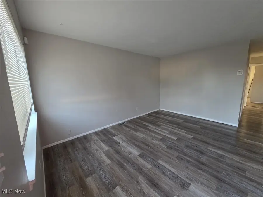 16610 Priebe Avenue, Cleveland, OH 44128 - #3