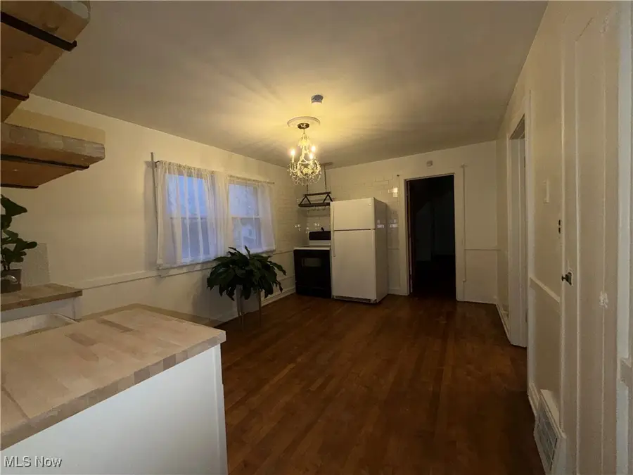 895 Rondel Road, Cleveland, OH 44110 - #3