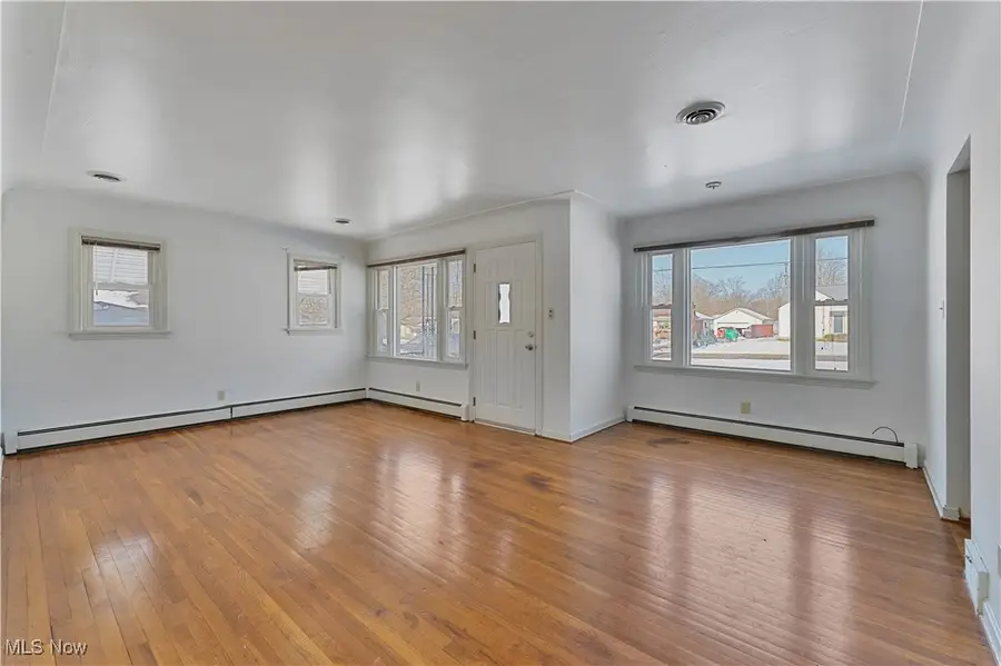 125 Island Drive, Poland, OH 44514 - #3