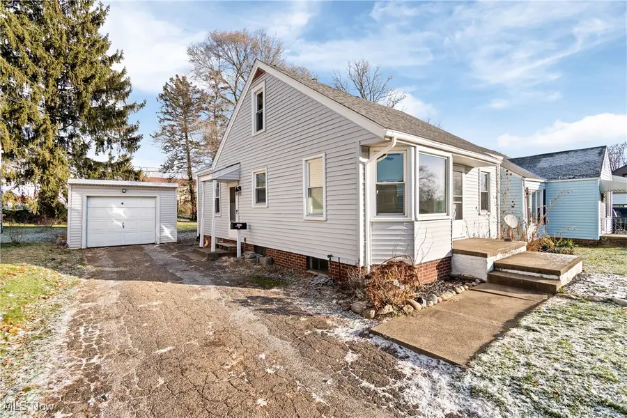 1331 Spangler Ne Street, Canton, OH 44714 - Image #2