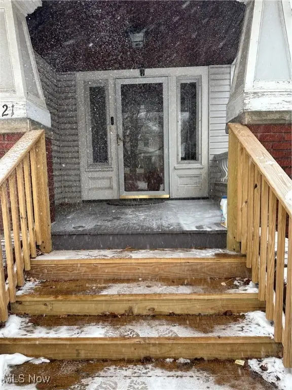 10421 Linnet Avenue, Cleveland, OH 44111 - Image #3