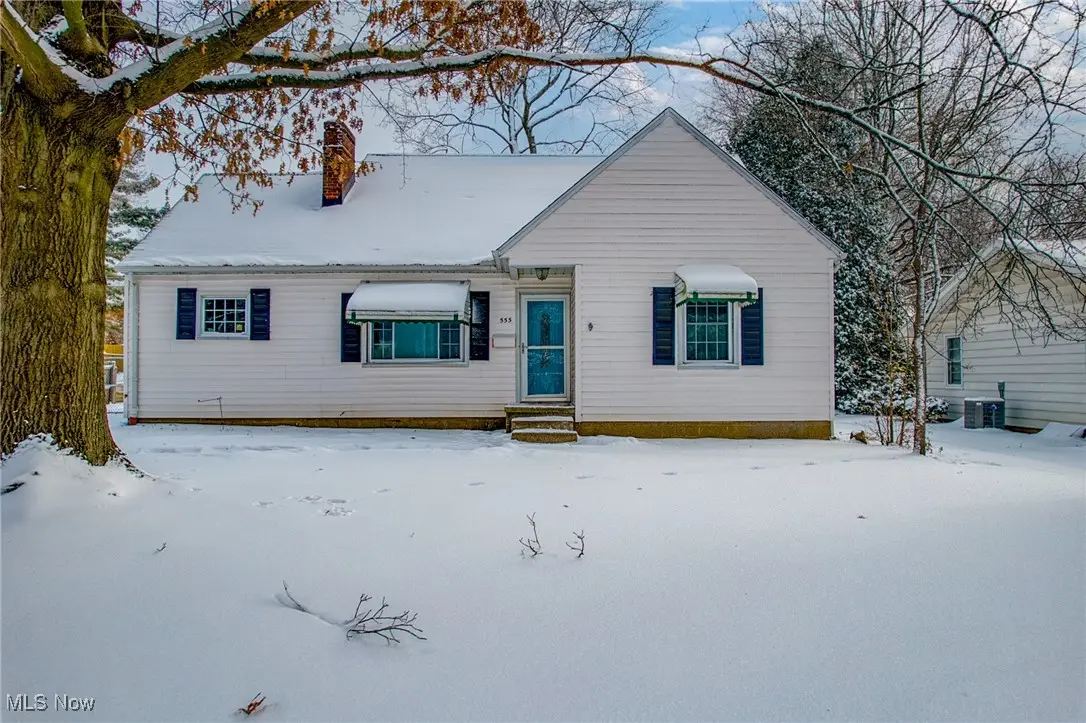555 Highland Avenue, Wadsworth, OH 44281 - Image #1
