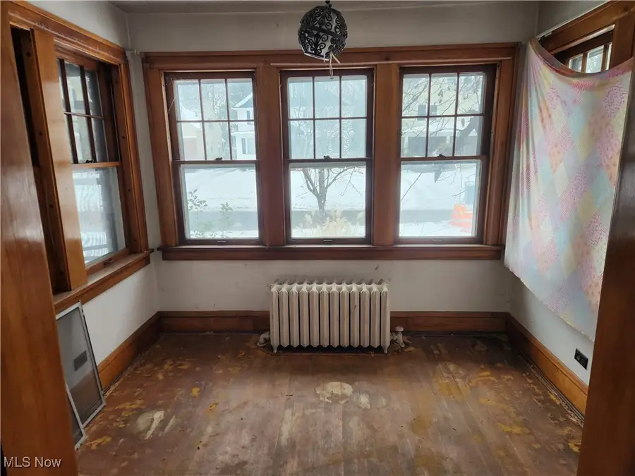 1494 Maple Road, Cleveland Heights, OH 44121 - Image #3