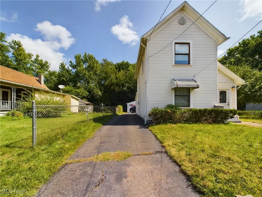 447 Spaulding Street, Akron, OH 44310 - Image #2