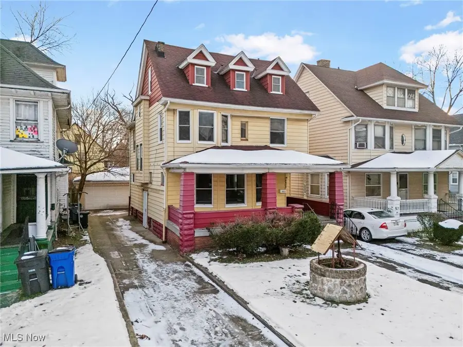 10624 Grantwood Avenue, Cleveland, OH 44108 - Image #3