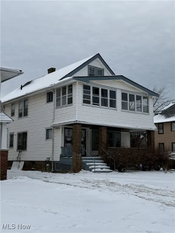 872 Paxton Road, Cleveland, OH 44108 - Image #2