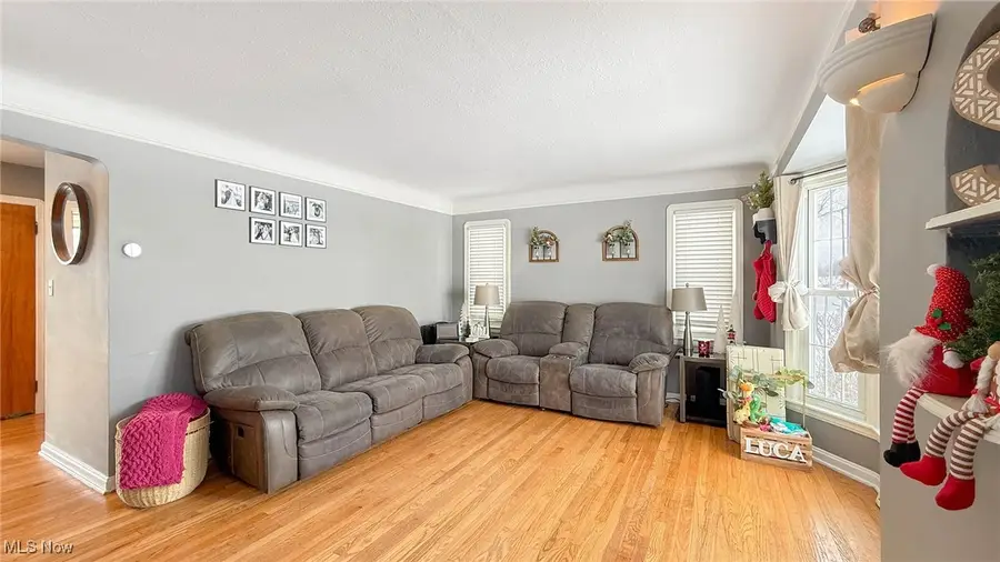 7911 Bertha Avenue, Parma, OH 44129 - Image #2