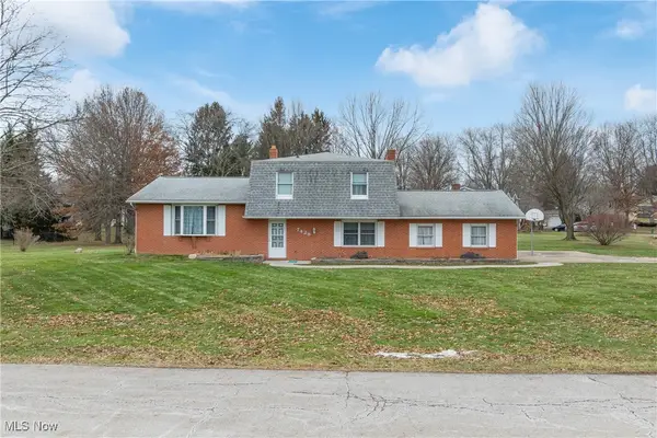 7428 Shadyview Nw Avenue, Massillon, OH 44646