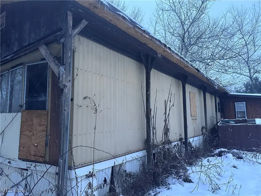 9922 Knowlton Road, Garrettsville, OH 44231 - Image #2