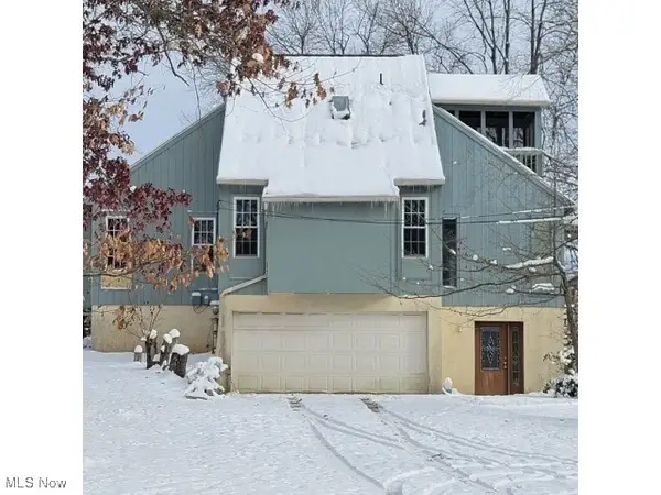 318 Valley Mills Drive, Parkersburg, WV 26104