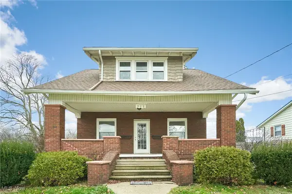 329 Belle Sw Avenue, Hartville, OH 44632