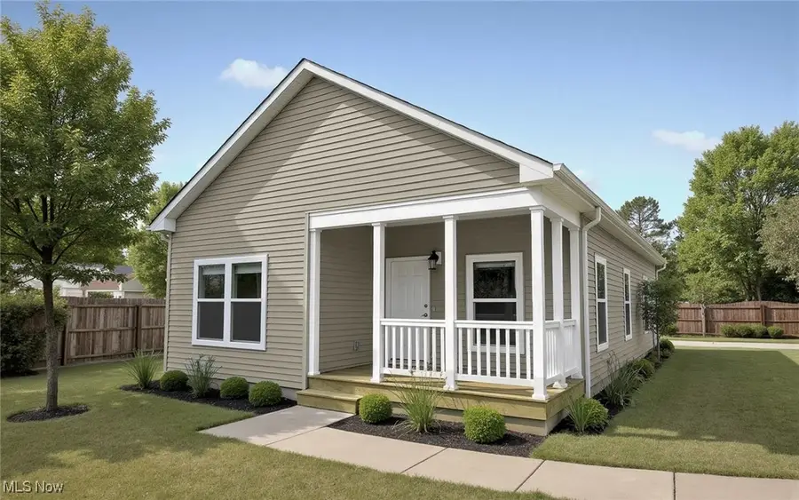 132 Greencroft Road, Bedford, OH 44146 - Image #3