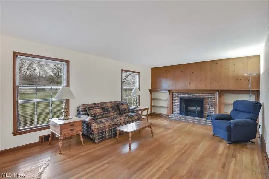 25891 Chaucer Drive, Westlake, OH 44145 - #2