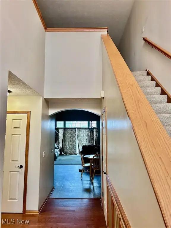 294 Lakewick Lane, Willowick, OH 44095 - Image #2