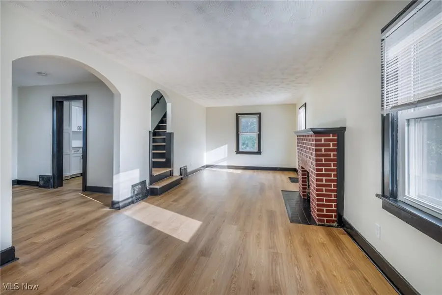 849 Glenn Street, Akron, OH 44320 - Image #3