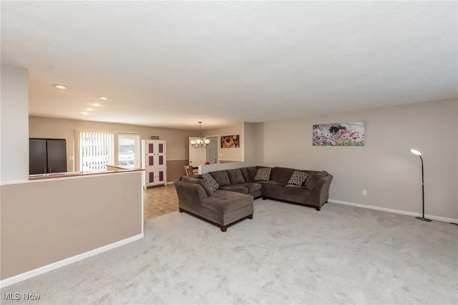 3757 Seneca Street, Stow, OH 44224 - Image #2