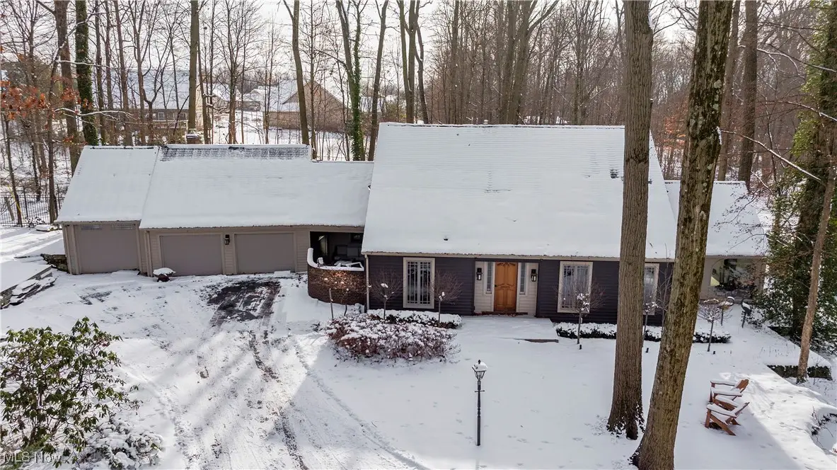 8562 Kimblewick Ne Lane, Warren, OH 44484 - Image #1