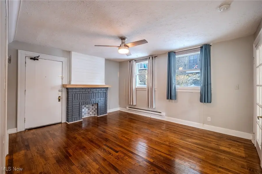 2469 Overlook Road #11, Cleveland Heights, OH 44106 - Image #3