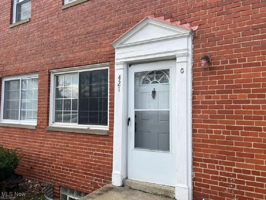 421 Kenwood Drive #G, Euclid, OH 44123 - #2