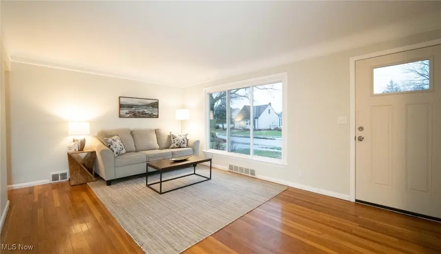 31931 Dickerson Road, Willowick, OH 44095 - Image #3