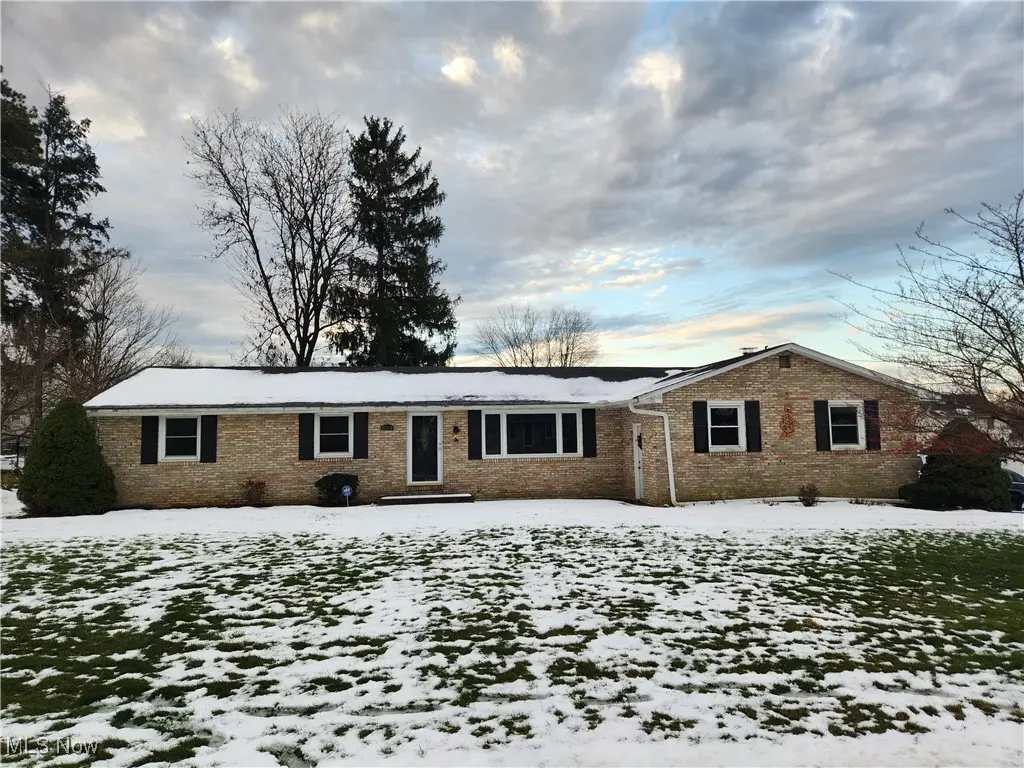 509 Lori Ne Avenue, Massillon, OH 44646 - Image #1