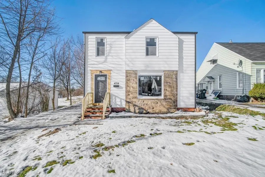 4754 Lawrence Avenue, Garfield Heights, OH 44125 - #2