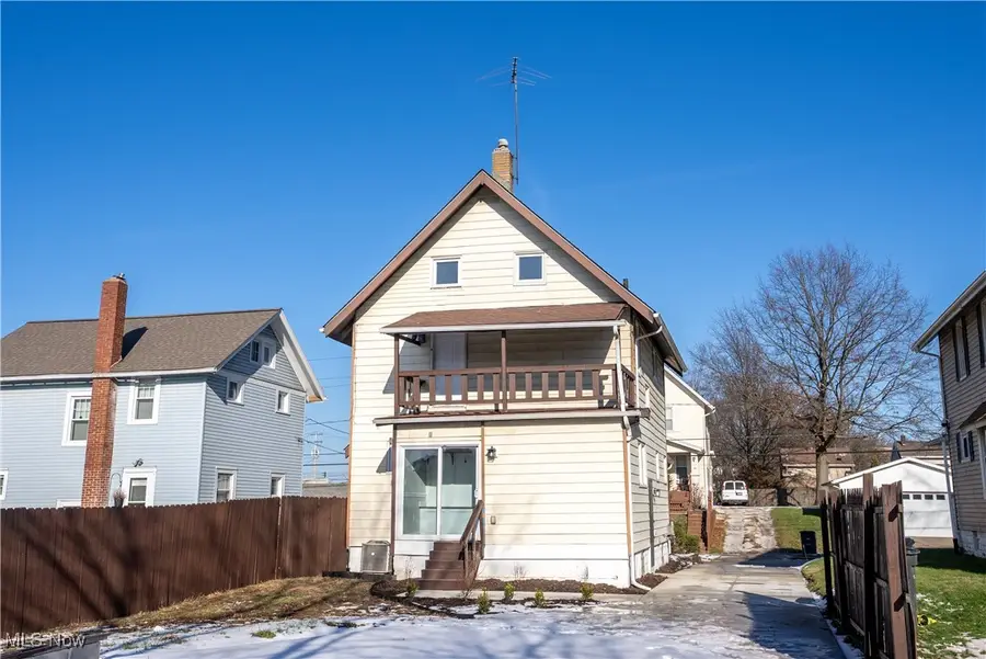 14 E Dartmore Avenue, Akron, OH 44301 - Image #2