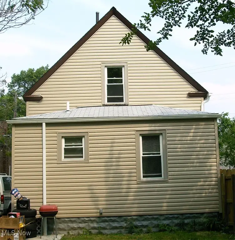 3400 W 50th Street, Cleveland, OH 44102 - #2