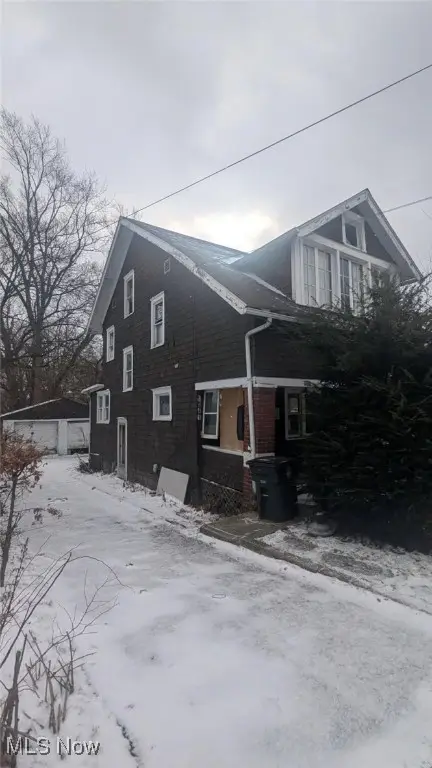 1041 Diagonal Road, Akron, OH 44320