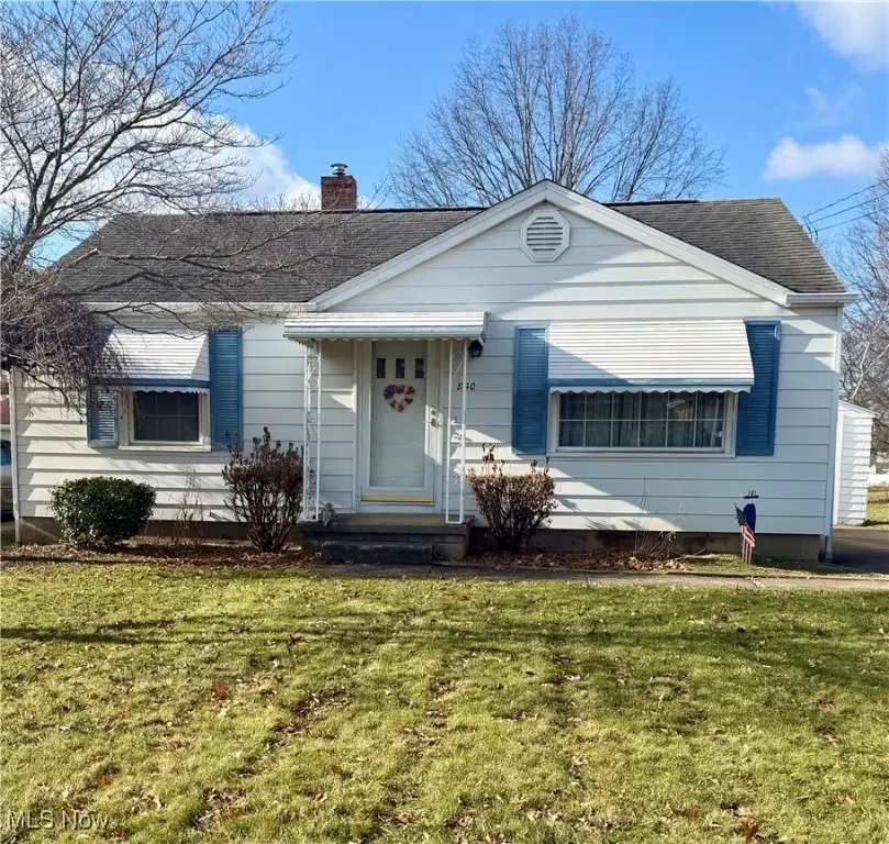 830 Lincoln Avenue, Girard, OH 44420 - Image #1