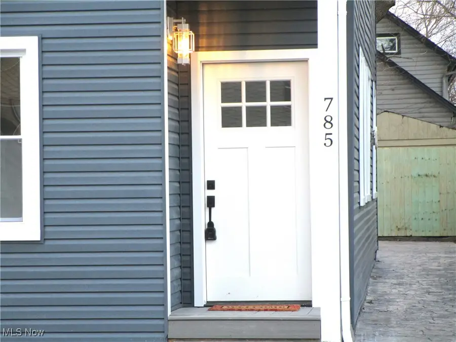 785 Starkweather Avenue, Cleveland, OH 44113 - Image #3