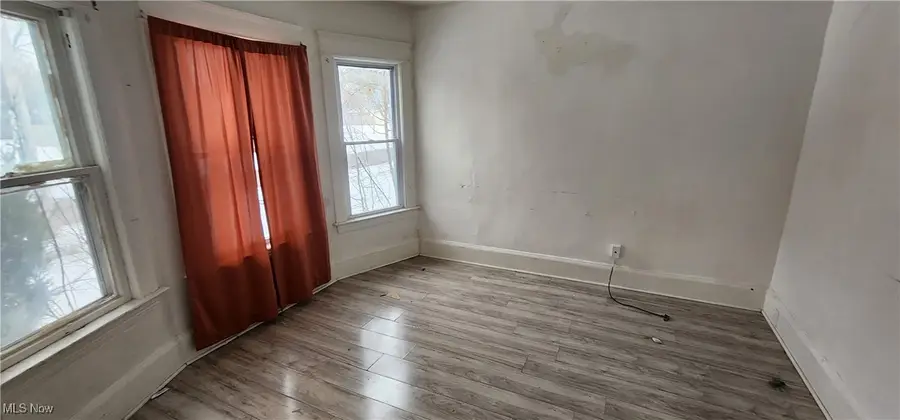 6639 Ovington, Cleveland, OH 44127 - #2