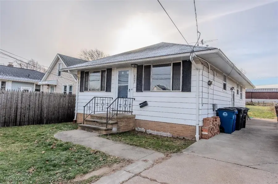 6505 Flowerdale Avenue, Cleveland, OH 44144 - Image #2