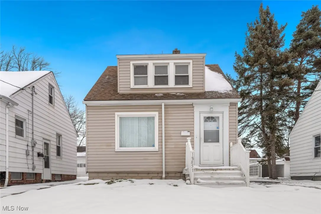 18851 Raymond Street, Maple Heights, OH 44137 - Image #1