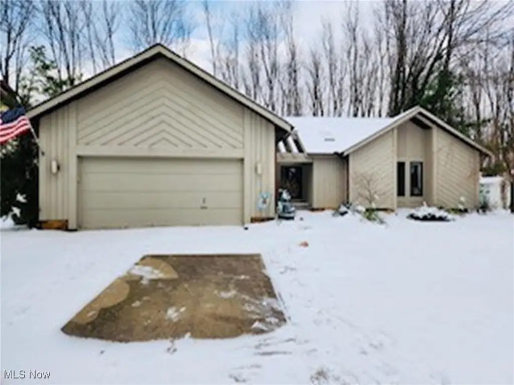7671 Aster Drive, Mentor, OH 44060 - Image #1