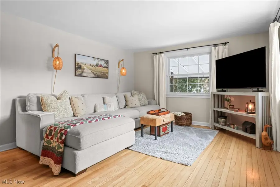 323 Tyson Avenue, Akron, OH 44319 - Image #3