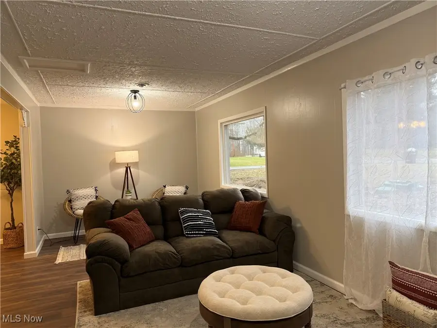 922 Johnson Plank Ne Road, Warren, OH 44481 - Image #3