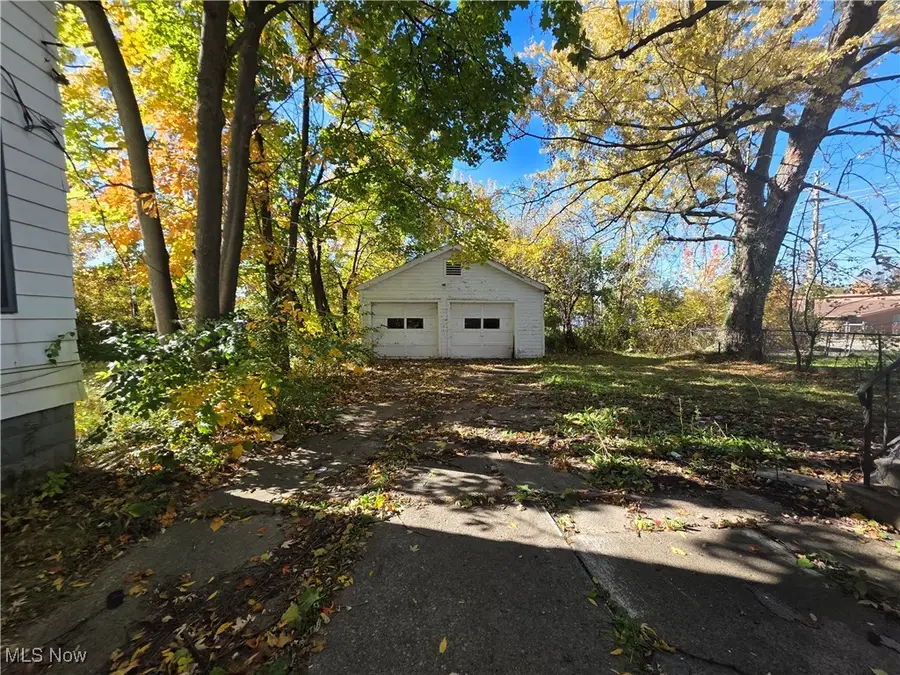 3996 E 142nd Street, Cleveland, OH 44128 - Image #2