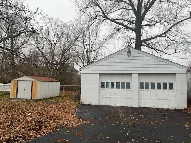 2351 S Freedom Avenue, Alliance, OH 44601 - Image #3