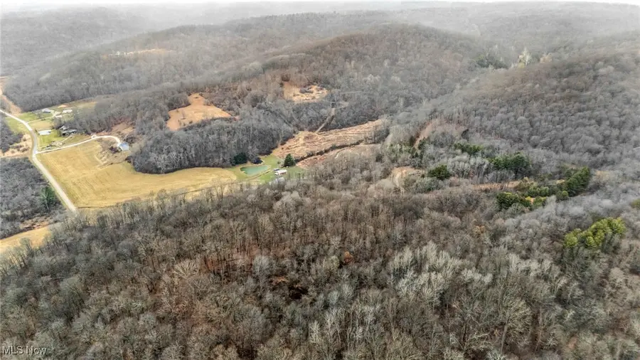 32762 Township Rd 22, Killbuck, OH 44637 - Image #3