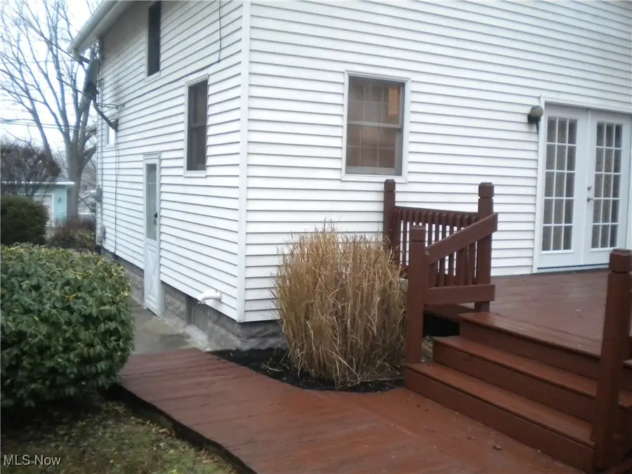 553 Princeton Avenue, Barberton, OH 44203 - #2