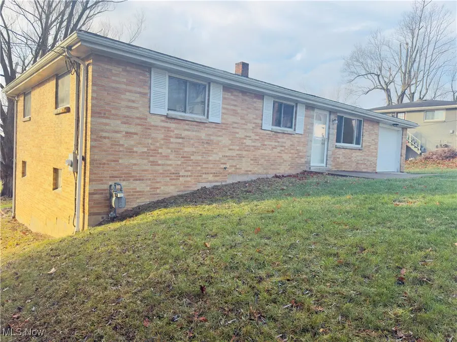 102 Beechwood Boulevard, Wintersville, OH 43953 - Image #2