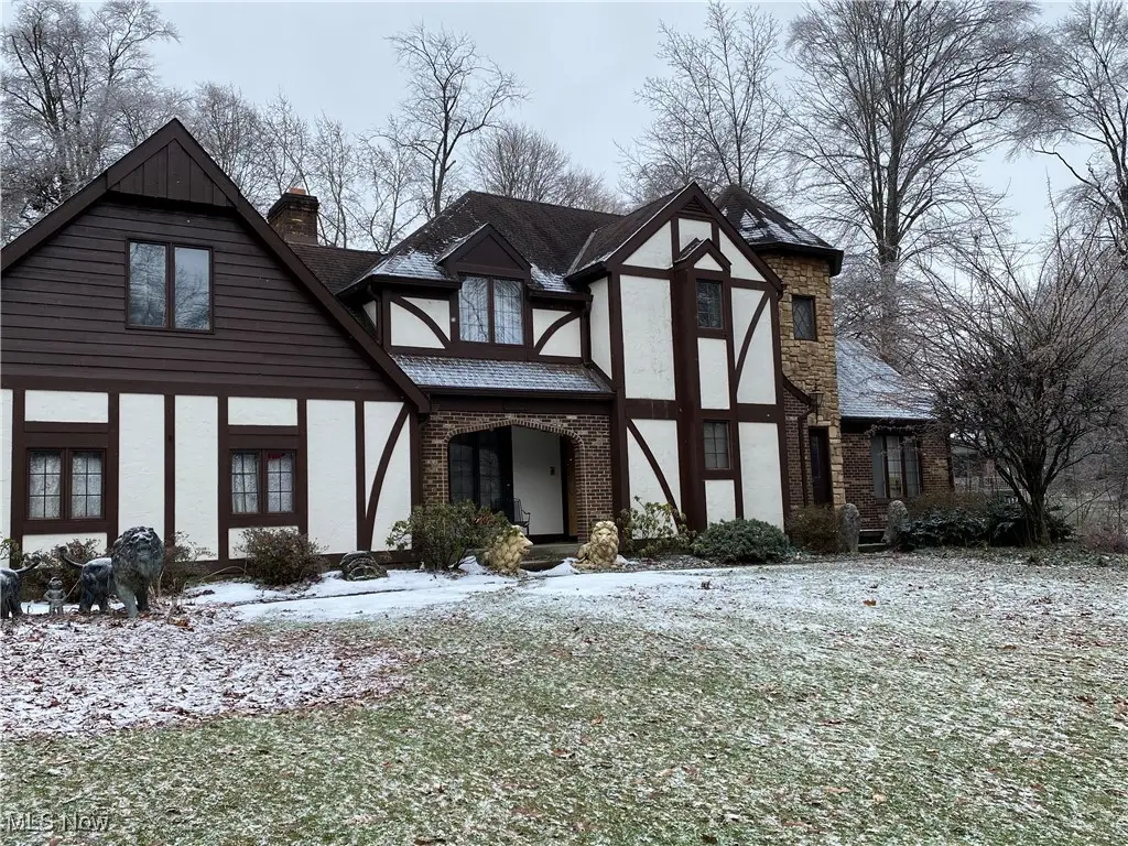 9466 Beryl Nw Street, Massillon, OH 44646 - Image #1