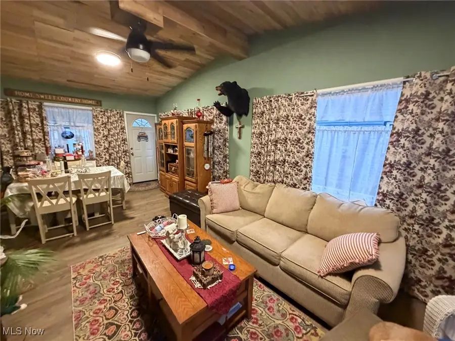 2849 Montgomery Nw Avenue, Warren, OH 44485 - Image #3