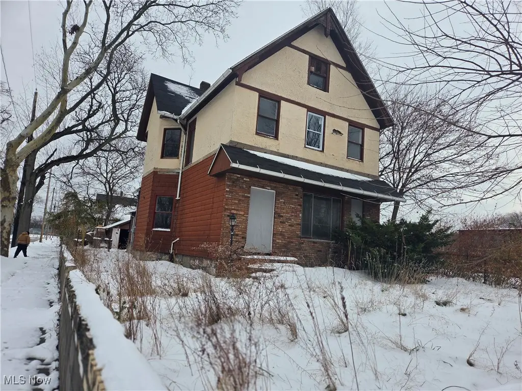 2371 E 79th Street, Cleveland, OH 44104 - Image #1