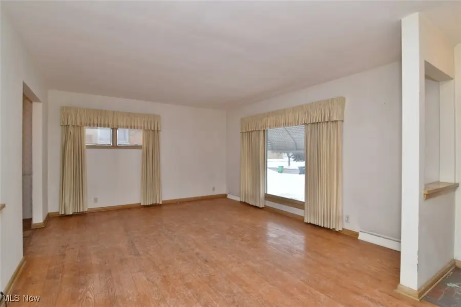 123 Willard Avenue, Bedford, OH 44146 - Image #3